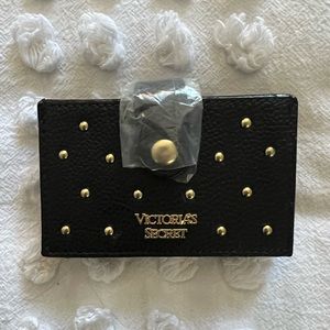 Victoria’s Secret new accordion wallet.